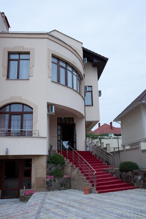 Imperial Hotel Chişinău Camera foto