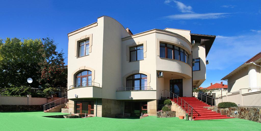 Imperial Hotel Chişinău Esterno foto