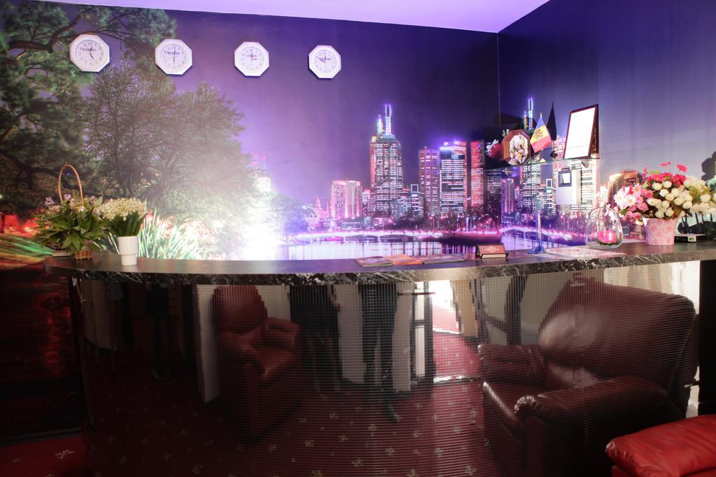 Imperial Hotel Chişinău Ristorante foto
